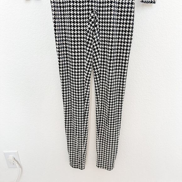 Naked Wardrobe Houndstooth Turtle Neck Long Sleeve Jumpsuit Black White Large - Picture 6 of 11